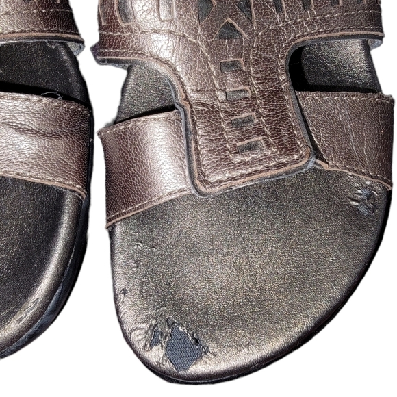 5/$10 Clarks bendable dress sandals size 5M - Picture 3 of 12